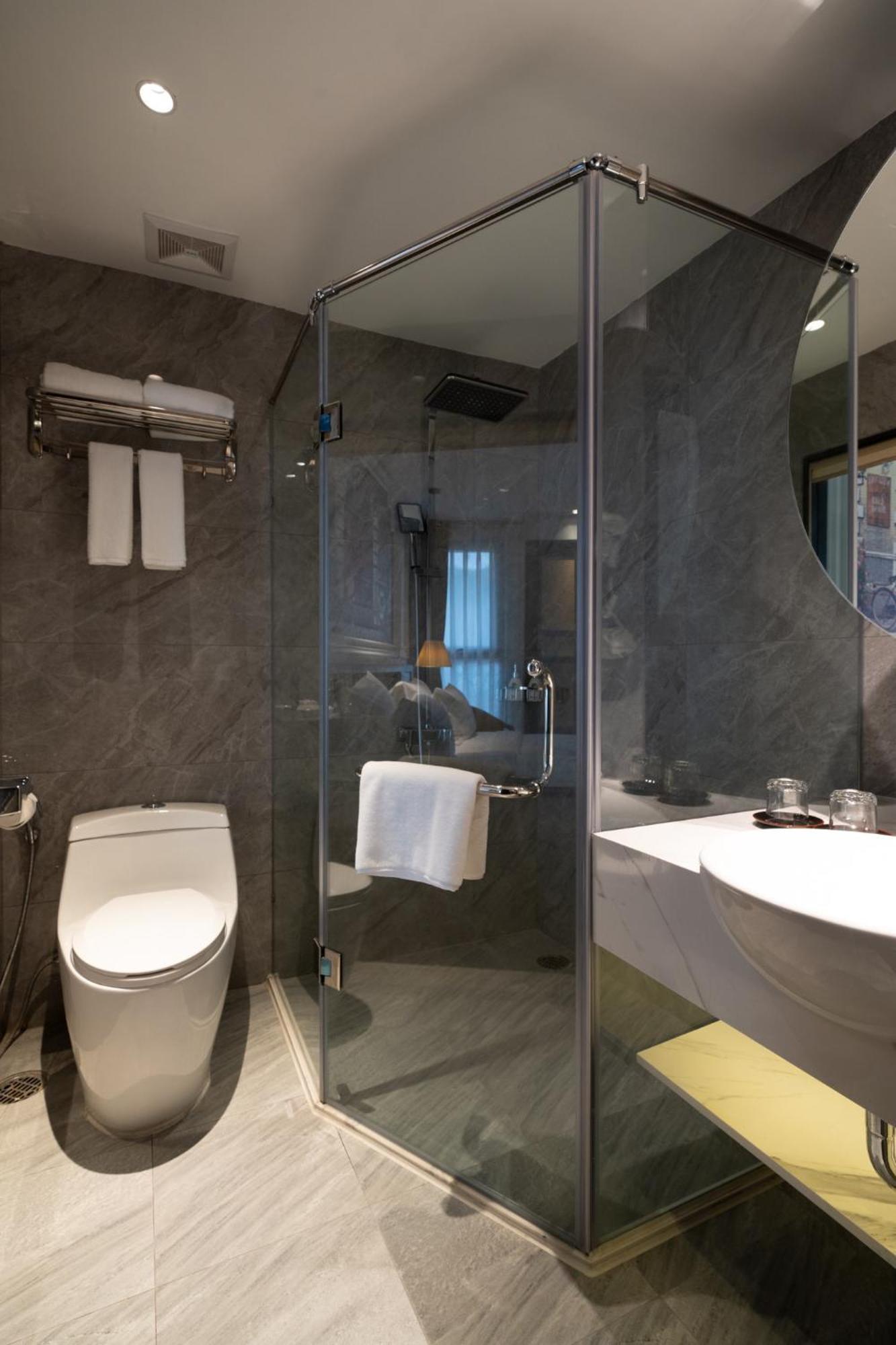 Paradise Suites Truc Bach Lake Ханой Екстер'єр фото
